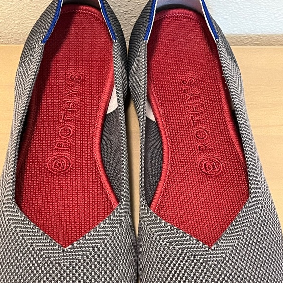 Rothy's The Flats Gray and Red Flats with Classic Slip-On Knit Shoes Size 9 - Picture 2 of 10